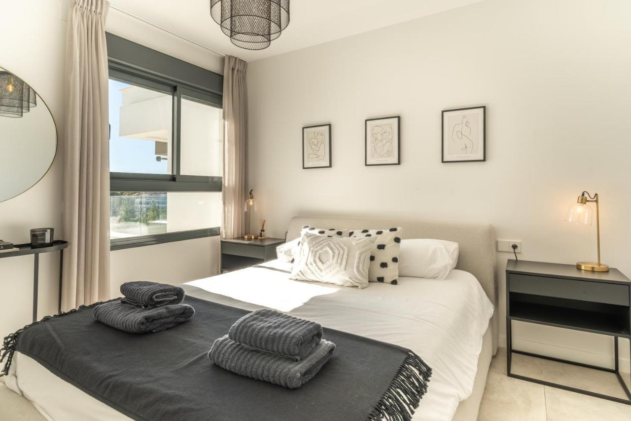 Ar 17 South Bay Apartment Estepona Exterior photo